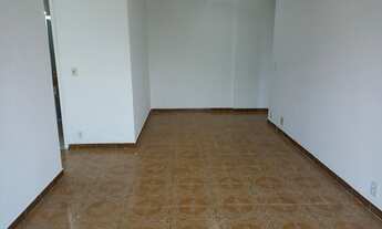 Imagem 3: Apartamento à venda varanda 2 quartos garagem vazio