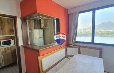 Imagem 7: Apartamento com 2 quartos, 79 m² - venda por R$ 990.000 ou aluguel por R$ 3.400/mês - Cond