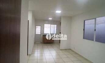 Imagem 2: Casa com 2 dormitórios à venda, 70 m² por R$ 300.000,00 - Mansour - Uberlândia/MG