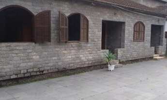 Imagem: Vendo 3 casas e terreno! Excelente localização!