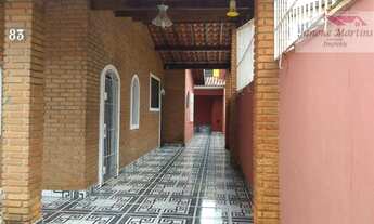 Imagem 3: Casa com 3 dormitórios,2 banheiros, edícula, garagem grande, LADO PRAIA Á 100M DO MAR à ve