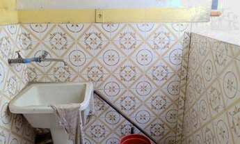 Imagem 6: Ao lado do metro Paraíso