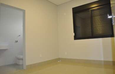 Imagem 7: Casa Linda no Condomínio Fechado Alphaville I - Granja Marileusa