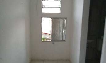 Imagem 3: Aluga-se Apto grande 1/4