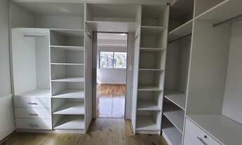 Imagem 5: SOBRADO EM CONDOMÍNIO com 5 dormitórios à venda com 290m² por R$ 1.800.000,00 no bairro Pi