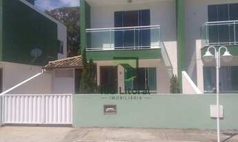 Imagem 3: Linda casa dúplex em condomínio com dois quartos