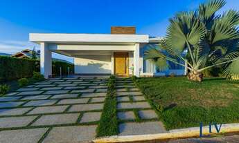 Imagem: Casa linear, 4 Quartos, 268,27 m², terreno