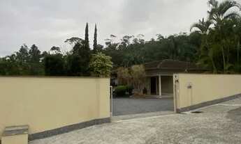 Imagem 2: Casa à Venda no Bairro Benjamim Constante em Massaranduba, SC