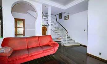 Imagem 2: Venda Padrão - Porto Alegre - Casa com 5 dormitórios, suíte, piscina, lareira, churrasqu