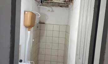 Imagem 3: Alugam-se Suites por R$ 420,00 em Morro Branco. Com Água e Net incluso