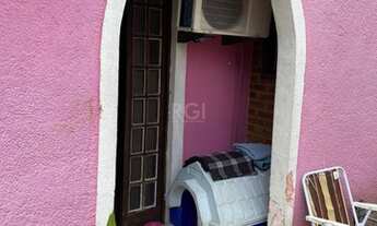 Imagem 2: Casa para Venda - 300m², 2 dormitórios, 2 vagas - Partenon