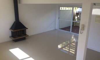 Imagem 2: Casa Condominio para Venda - 233.05m², 4 dormitórios, sendo 1 suites, 2 vagas - Teresópoli