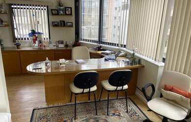 Imagem 2: Consultório montado para aluguel e venda possui 90 metros quadrados em Bela Vista - São Pa