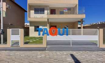 Imagem: Casa duplex com 4 quartos, sendo 2 suítes