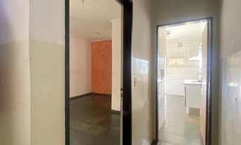 Imagem 2: Apartamento com 3 dormitórios, 90 m² - venda por R$ 200.000 ou aluguel por R$ 1.098/mês