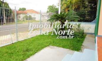 Imagem 4: Casa de madeira com aprox. 100m², 2 dormitorios, salas de estar e jantar, cozinha, área s