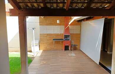 Imagem 2: CASA 3 SUÍTES PLENAS, LOTE INDIVIDUAL MONTADA EM ARMÁRIOS, ALTO PADRÃO, VARANDA GOURMET, F