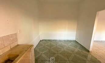 Imagem 3: Casa para aluguel no bairro Tirol de 1 quarto