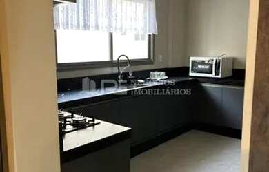 Imagem 5: APARTAMENTO QUADRA MAR EM MEIA PRAIA