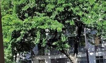 Imagem 2: Kitnet em excelente localização na Tijuca