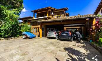 Imagem 2: CASA COM 5 DORMITRIOS, 4 SUITES, 5 VAGAS, CASA DE HÓSPEDES