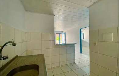 Imagem 4: Casa para venda tem 65 metros quadrados com 2 quartos em Itinga - Lauro de Freitas - BA