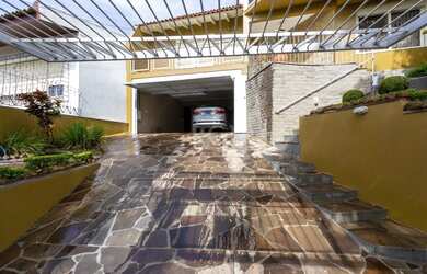 Imagem 2: Casa para Venda - 289m², 3 dormitórios, sendo 1 suites, 4 vagas - Teresópolis