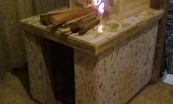 Imagem 3: A casa tem 1quarto, sala, ,cozinha e banheiro, com mais 1 banheiro na varanda