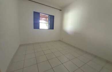 Imagem 4: Térrea para venda possui 250 metros quadrados com 3 quartos