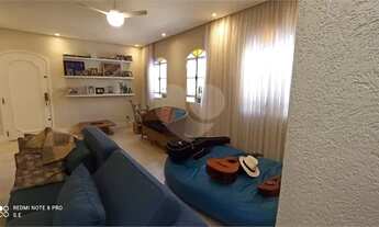 Imagem 2: Sobrado com 4 dormitórios, 1 suíte, 5 vagas