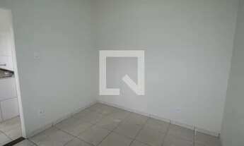 Imagem 3: Casa para Aluguel - Bar dos Cavaleiros, 1 Quarto, 50 m2