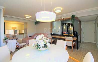 Imagem 4: Apartamento para Venda - 126.9m², 3 dormitórios, sendo 1 suites, 2 vagas - Petrópolis