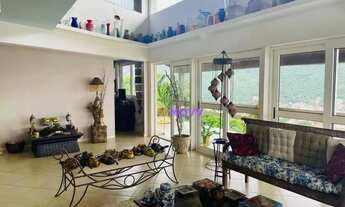 Imagem 3: Casa de 3 quartos, 2 suítes e 3 vagas de garagem à venda, 300 m², por R$ 2.500.000 - São F