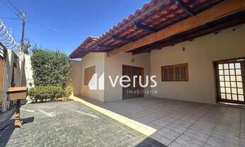 Imagem: Casa para aluguel tem 234 m² com 04 quartos