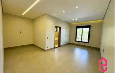 Imagem 6: Chácara em Alto da Boa Vista - 915m² (05 Suítes) em Senador Canedo - GO