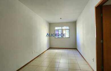 Imagem 3: Oportunidade! Apartamento 2 quartos com garagem no Centro