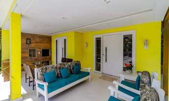 Imagem 4: Casa à venda na Praia de Taquaras em Balneário Camboriú