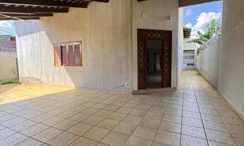 Imagem 2: Casa 3 qtos, 425 m² terreno, proximo ao Detran, Avenida Pio XII