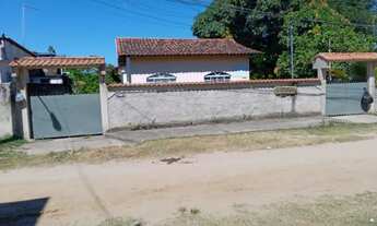 Imagem 2: 3 casas independentes com laje e quintal