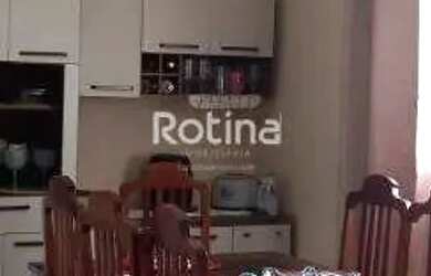 Imagem 4: Apartamento à venda, 4 quartos, Santa Mônica - Uberlândia/MG - Rotina Imobiliária