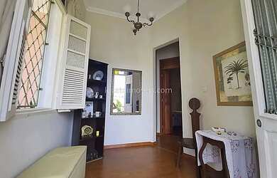 Imagem 4: Casa três quartos com suíte à venda - Apenas 10 minutos do Centro