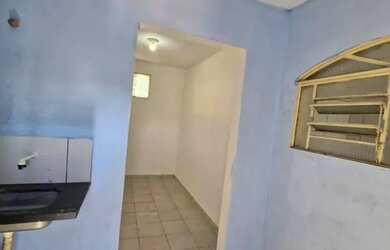 Imagem 3: Kitnet/ Studio com 1 Quarto(s) e 1 banheiro(s) para Alugar, 40 m² por R$ 600 / Mês