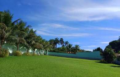 Imagem 3: Lote a venda em condomínio fechado localizado no Parque dos Cisnes, Goiânia, GO