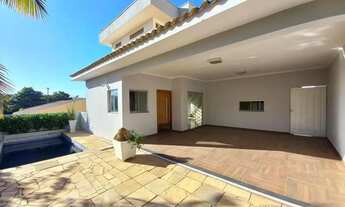 Imagem: Sobrado no condomínio DAMHA I em Presidente