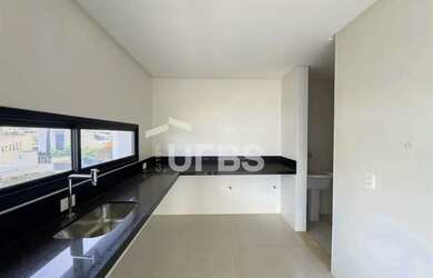 Imagem 6: Apartamento de Alto Padrão no Cristal Tower!