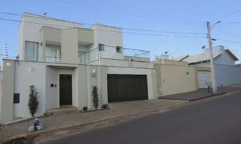 Imagem: Alugo Lindo Sobrado em Araguaína - TO