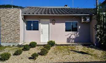 Imagem: Casa - Espinheiros - Itajaí/SC