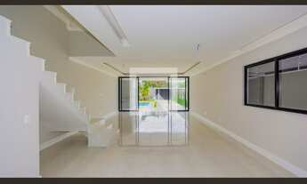 Imagem 2: Casa de Condomínio à Venda - Barra da Tijuca - Marapendi, 4 Quartos, 350 m2