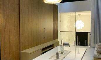 Imagem 2: CASA ASSOBRADADA NO CONDOMÍNIO SUNLAKE - 3 SUÍTES/ 1 MASTER COM CLOSET - AMPLA SALA 2 AMBI