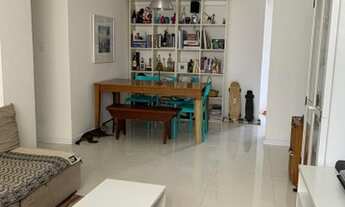 Imagem 5: Leblon - 3a Quadra da Praia - Excelente apto 2 qtos totalmente reformado